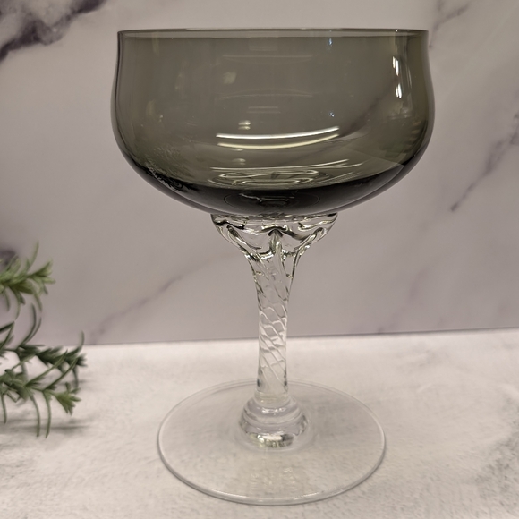 Sasaki Vintage Champagne Glasses, Coronation Smoke, Set of 2 - Picture 2 of 7